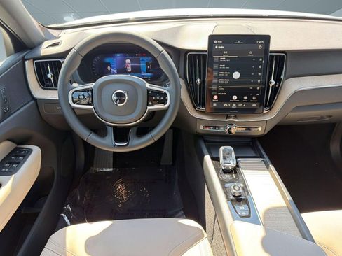 New 2026 Volvo XC60 T8 Plus w/ Protection Package Premier image 27