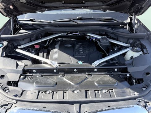 Used 2022 BMW X5 sDrive40i image 11