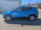 New 2025 Jeep Compass Latitude image 4