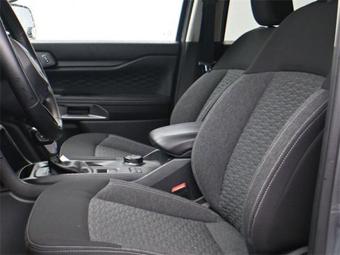 Used 2024 Ford Ranger XLT image 10