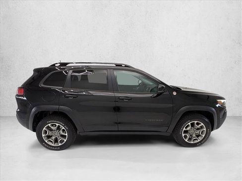 Used 2022 Jeep Cherokee Trailhawk w/ Comfort/Convenience Group image 4