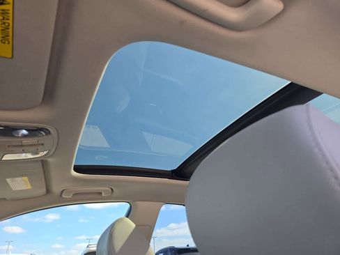 Used 2016 Kia Optima EX w/ Premium Package image 17