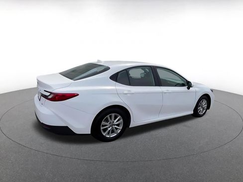 Used 2025 Toyota Camry LE FWD image 14