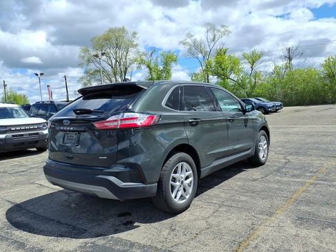 Used 2023 Ford Edge SEL w/ Convenience Package AWD/4WD image 5
