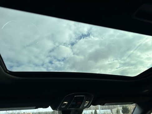 New 2025 Jeep Grand Cherokee L Laredo w/ Luxury Tech Group I image 18