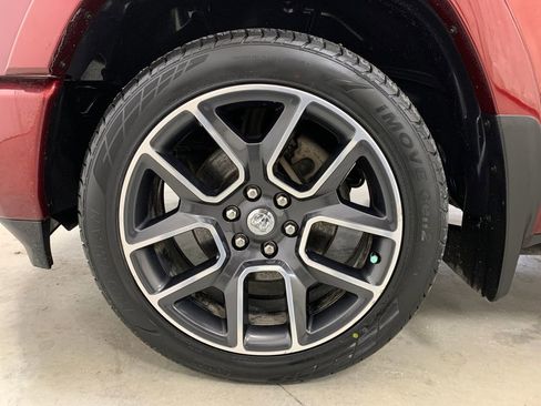 Used 2019 RAM 1500 Laramie image 21