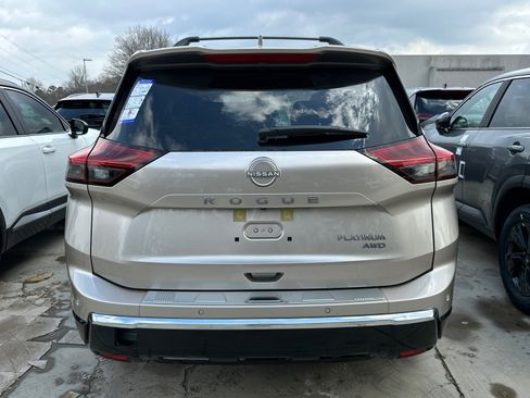 New 2026 Nissan Rogue Platinum w/ Platinum Premium Package image 4