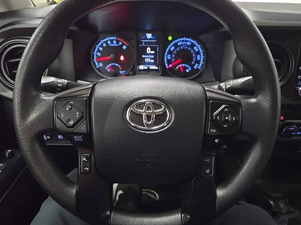 Used 2022 Toyota Tacoma SR AWD/4WD image 18