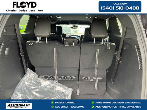 New 2027 Chrysler Pacifica Select AWD/4WD image 28