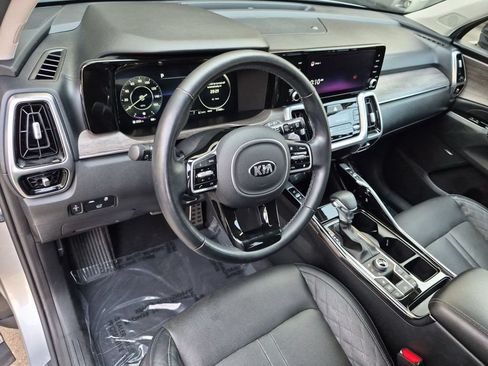 Used 2021 Kia Sorento SX Prestige AWD/4WD image 11
