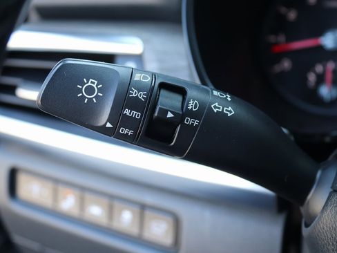 Used 2022 Kia Telluride EX image 44