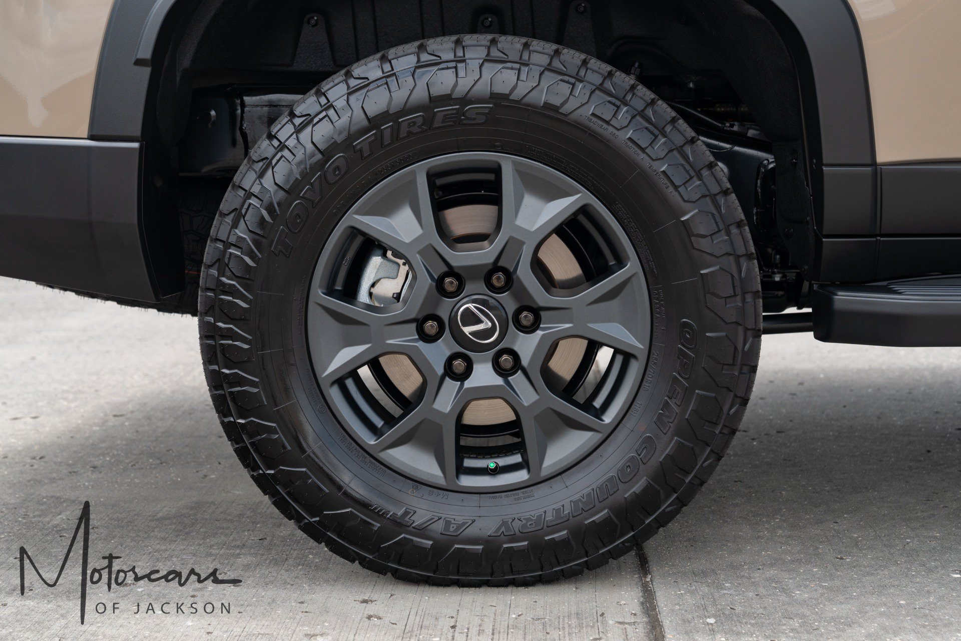 Used 2026 Lexus GX 550 AWD/4WD image 36