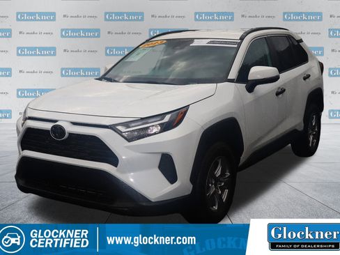 Used 2023 Toyota RAV4 XLE image 1