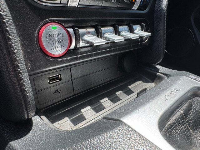 Used 2022 Ford Mustang GT Premium RWD image 31