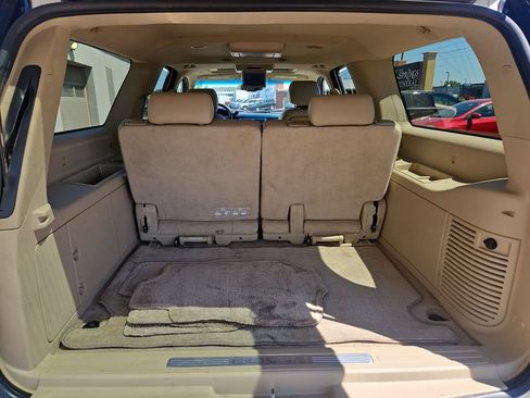 Used 2014 GMC Yukon XL Denali AWD/4WD image 23