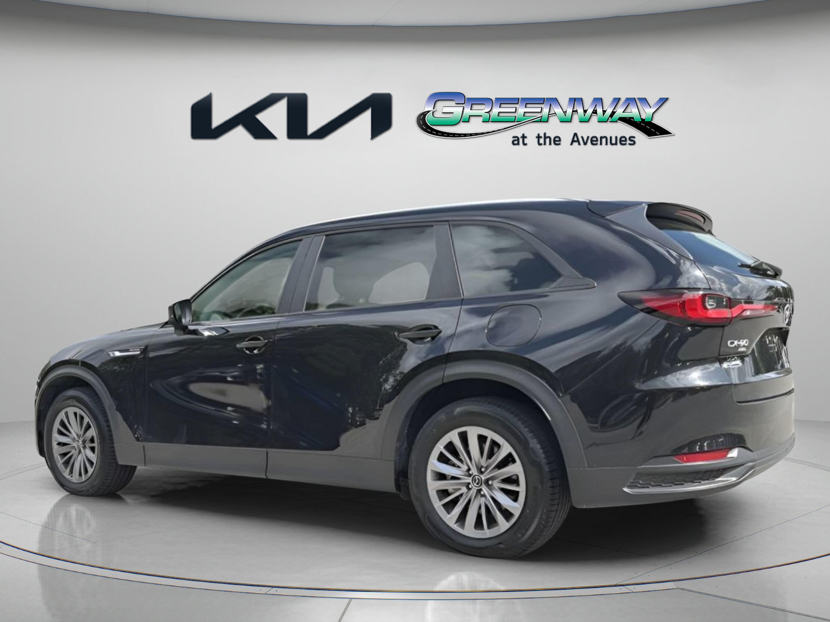 Used 2025 MAZDA CX-90 3.3 Turbo w/ Select Package AWD/4WD image 4