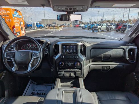 Used 2020 Chevrolet Silverado 1500 LT Trail Boss image 29