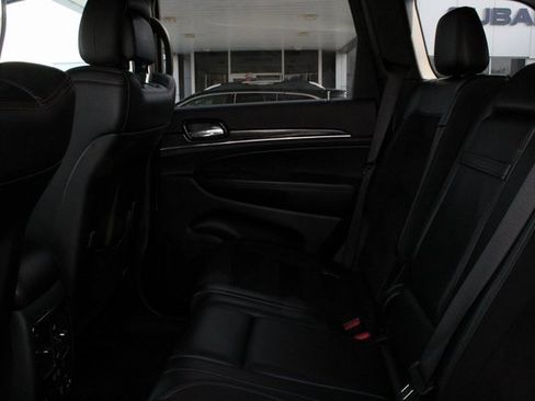 Used 2019 Jeep Grand Cherokee Trailhawk image 12