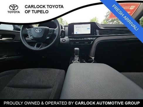 Used 2025 Toyota Camry LE FWD image 8