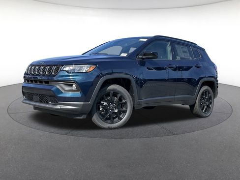 New 2026 Jeep Compass Latitude image 1