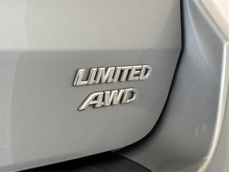 Used 2013 Toyota Sienna Limited w/ Premium Pkg AWD/4WD image 22