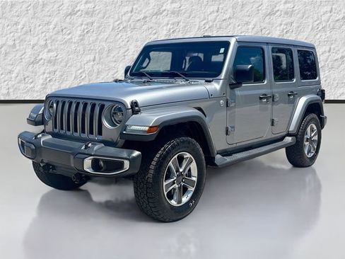 Used 2020 Jeep Wrangler Unlimited Sahara AWD/4WD image 7