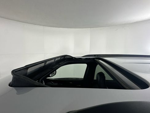 Used 2023 Jeep Grand Cherokee Altitude image 27