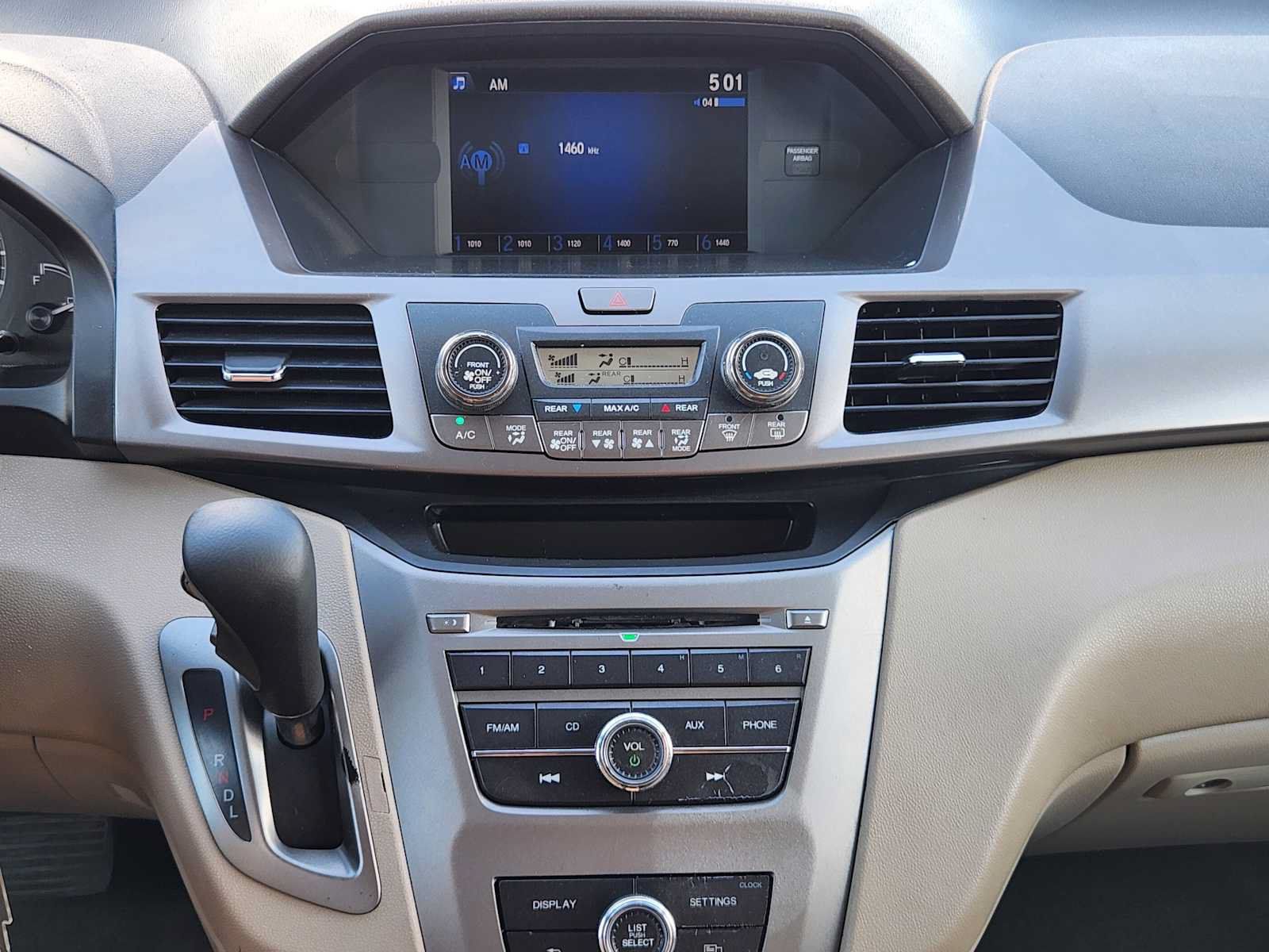 Used 2015 Honda Odyssey LX image 16