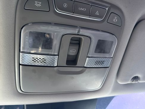 Used 2021 Kia Telluride S FWD image 27