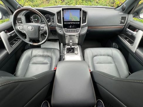 Certified 2020 Toyota Land Cruiser Heritage Edition AWD/4WD image 27