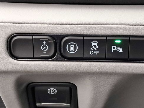 Certified 2026 Acura MDX w/Technology Package image 26