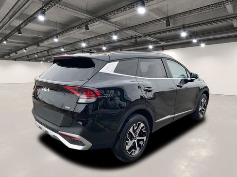 Certified 2023 Kia Sportage EX image 8