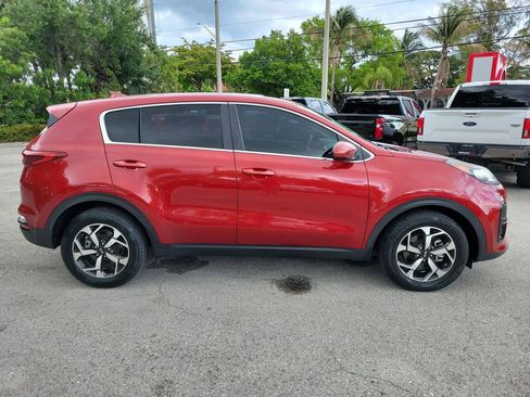 Used 2022 Kia Sportage LX FWD image 9