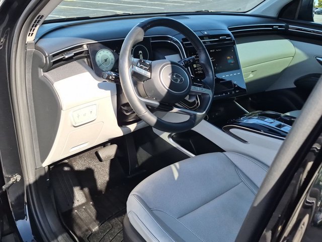 Used 2024 Hyundai Tucson Limited AWD/4WD image 4