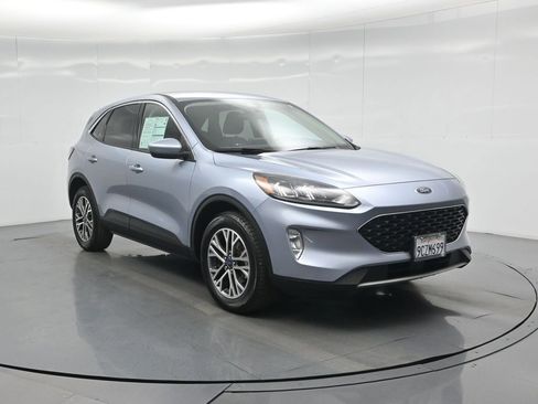 Certified 2022 Ford Escape SEL w/ Class II Trailer Tow Package image 54