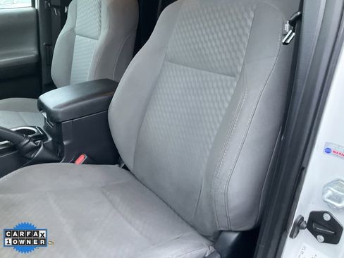 Used 2022 Toyota Tacoma SR image 19