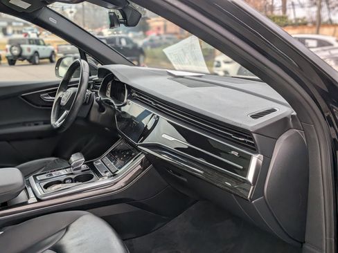 Used 2021 Audi Q7 2.0T Premium w/ Convenience Package image 39