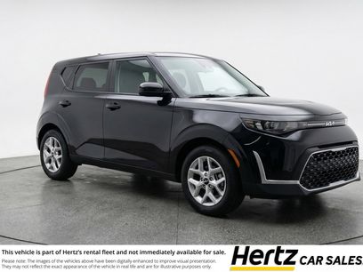 Used 2025 Kia Soul LX w/ LX Technology Package
