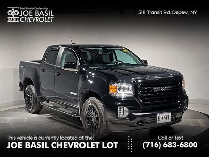 Used 2022 GMC Canyon Elevation w/ Elevation Premium Package