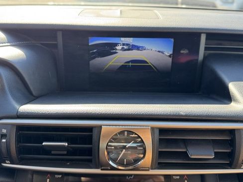 Used 2017 Lexus IS 200t w/ Premium Package image 18