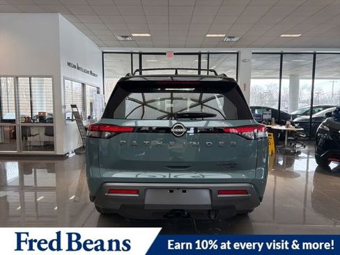 New 2026 Nissan Pathfinder Platinum w/ Cargo Package image 6