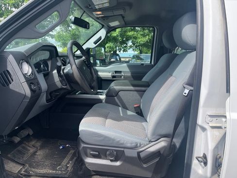 Used 2016 Ford F250 XLT w/ XLT Value Package AWD/4WD image 17