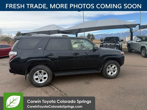 Used 2024 Toyota 4Runner SR5 Premium image 9