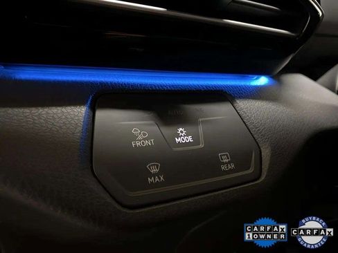Used 2024 Volkswagen ID.4 S image 34