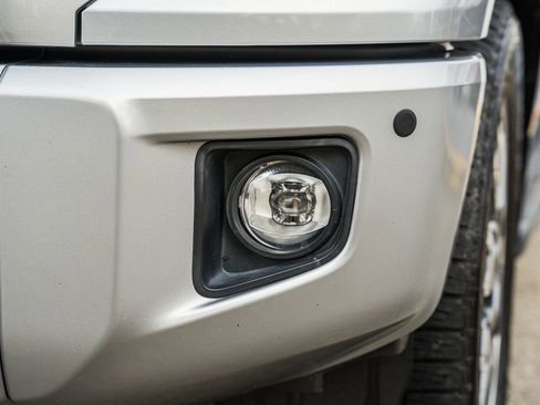 Used 2019 Toyota Tundra Platinum image 18