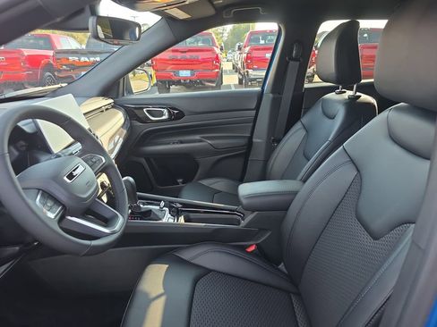 New 2026 Jeep Compass Latitude AWD/4WD image 22