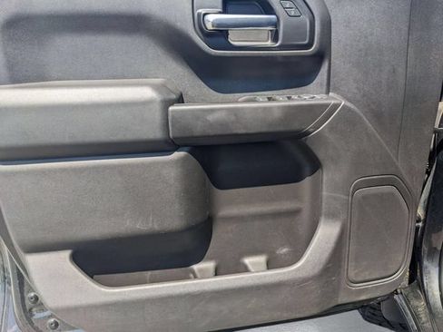 Used 2019 Chevrolet Silverado 1500 Custom Trail Boss w/ Custom Convenience Package AWD/4WD image 14