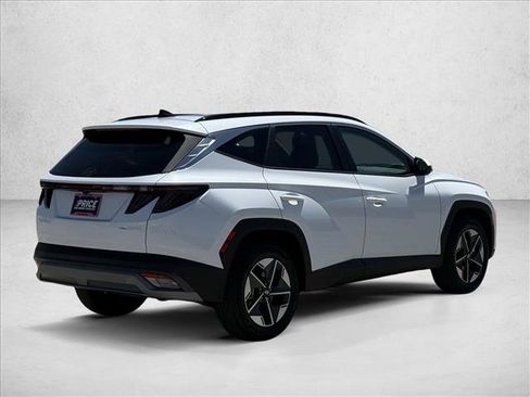 Certified 2025 Hyundai Tucson SEL AWD/4WD image 7