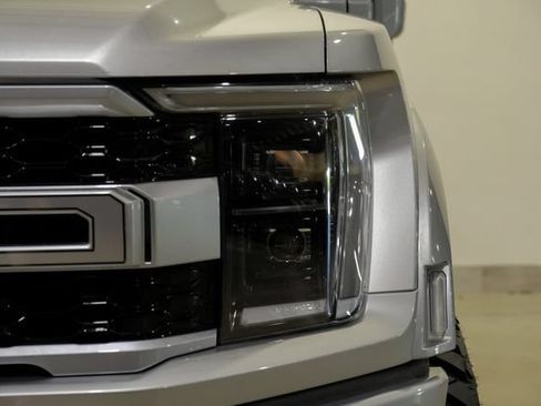 Used 2021 Ford F150 Raptor w/ Raptor 37 Performance Package AWD/4WD image 3
