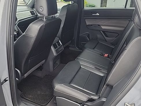 Used 2021 Volkswagen Atlas Cross Sport SE w/ Panoramic Sunroof Package AWD/4WD image 23